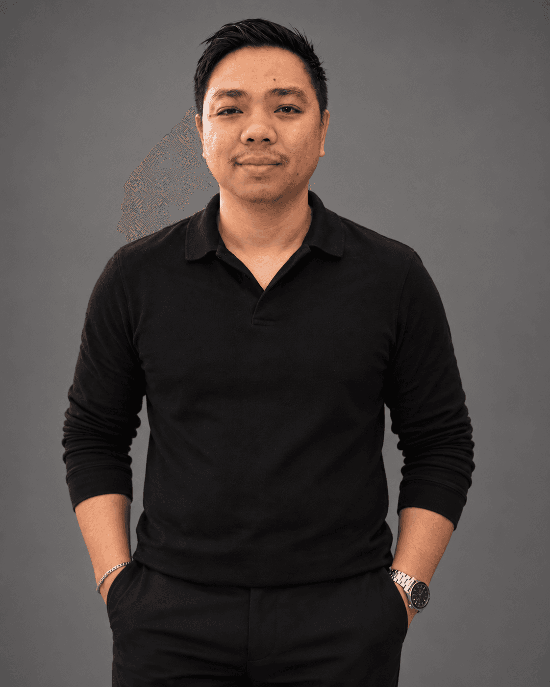 Portrait of Luis Yu